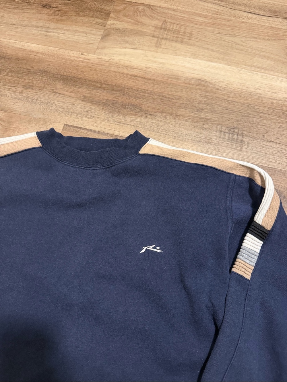 Vintage Rusty Surfboards Crewneck Sweatshirt M Blue Color block Piping Surf Wear
